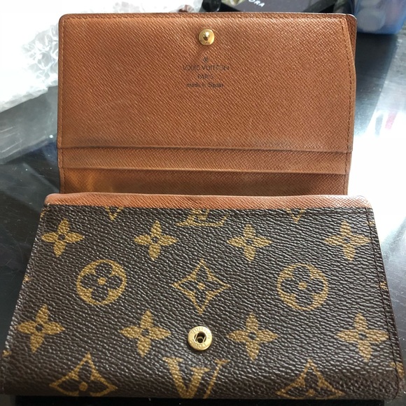 ❌SOLD❌ Louis Vuitton Monogram Canvas Trésor Wallet - Picture 4 of 8